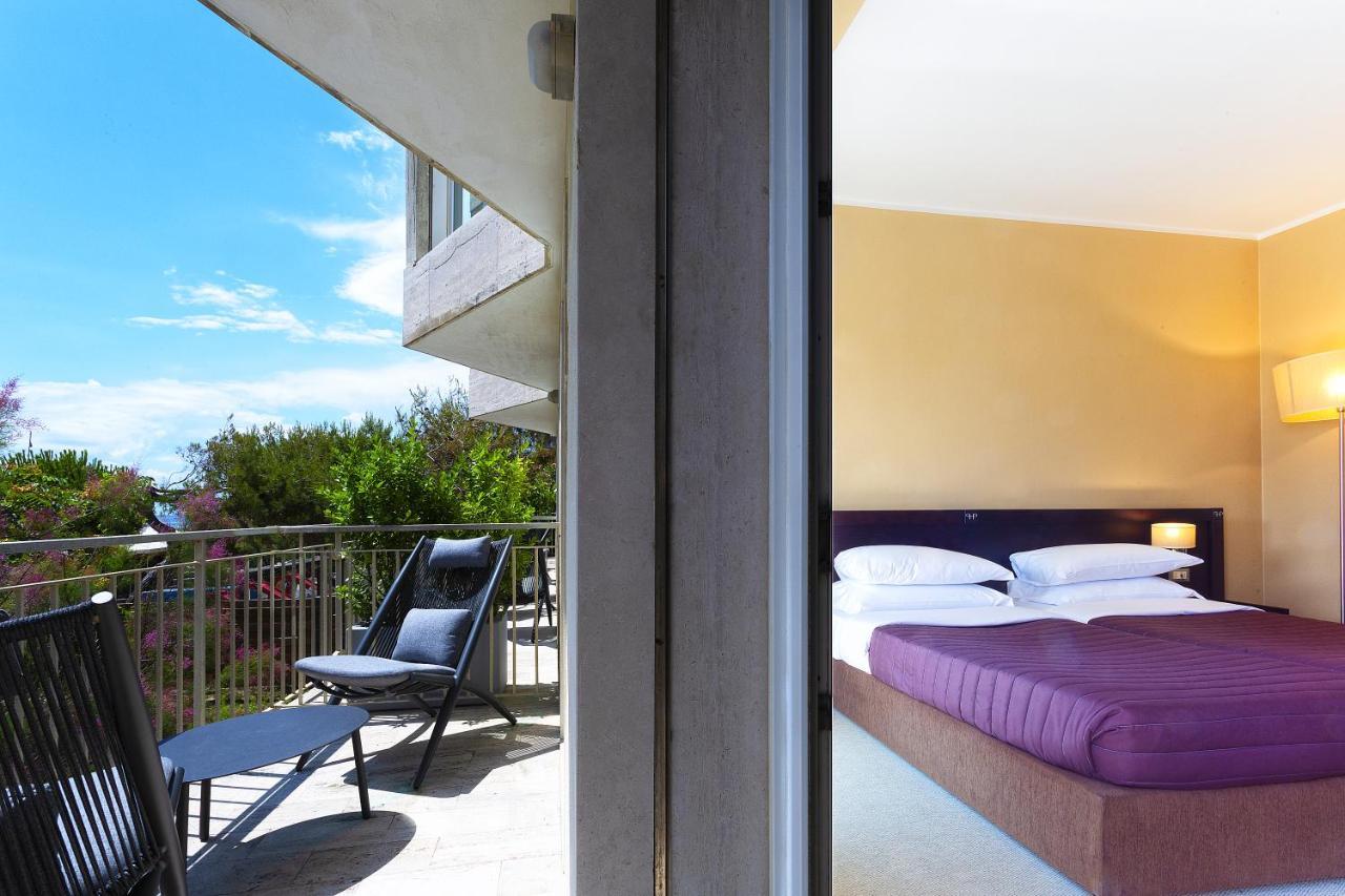 Petit Palais Hotel 4*