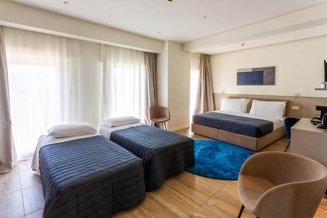 Petit Palais Hotel 4*