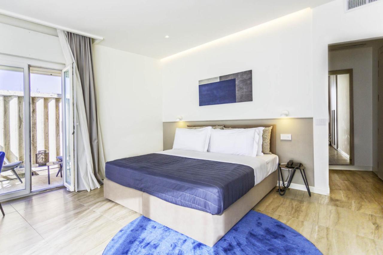 Hotel Petit Palais 4*